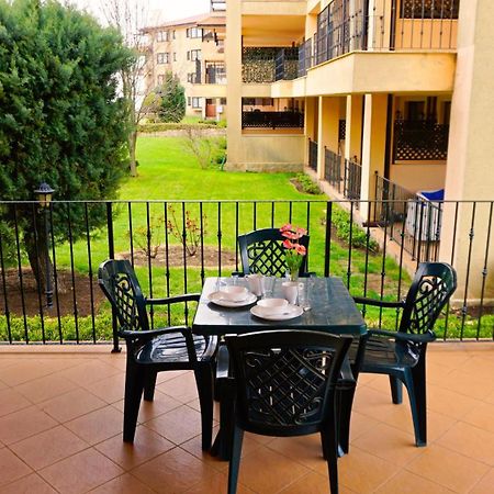 Hc Apartments Kaliakria Topola Bilik gambar