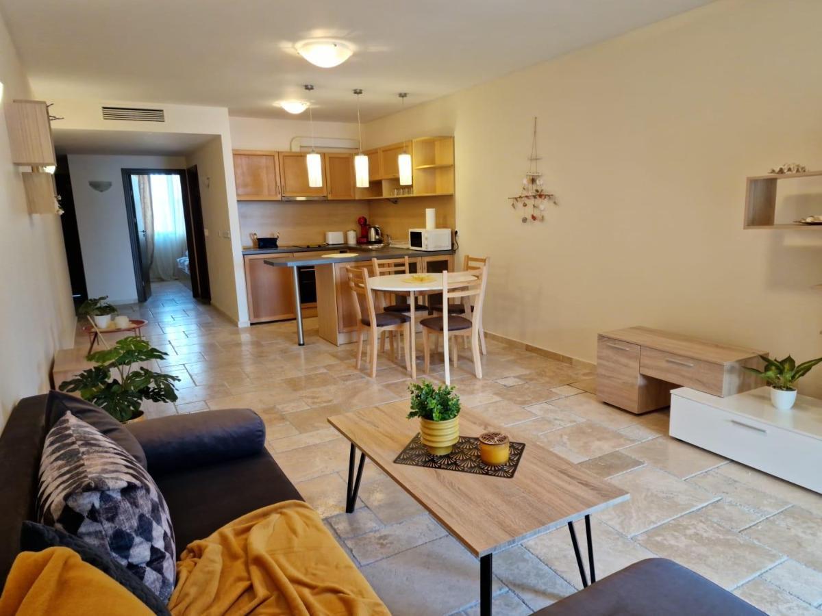 Hc Apartments Kaliakria Topola Luaran gambar