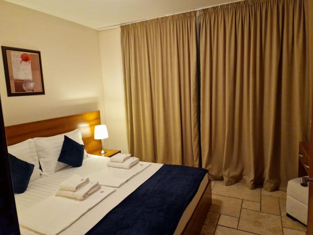 Hc Apartments Kaliakria Topola Luaran gambar