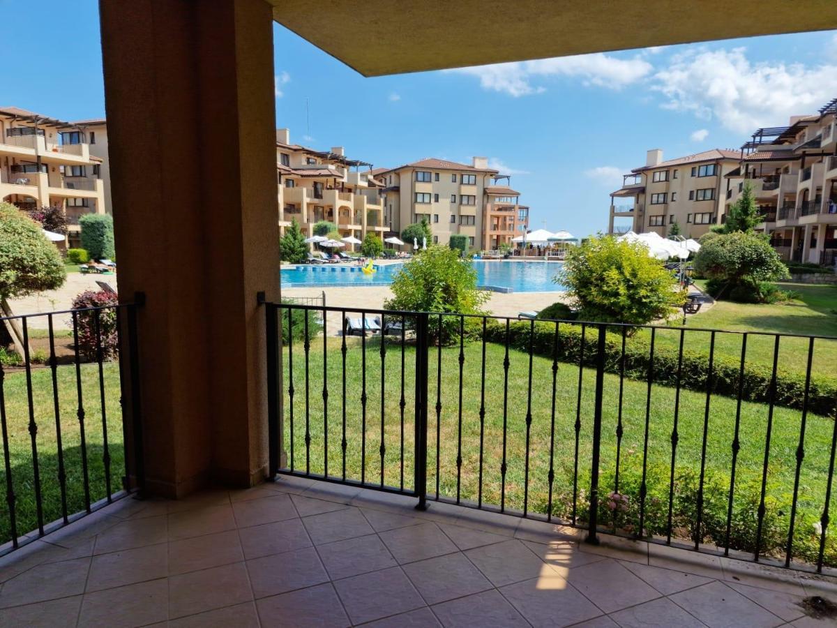 Hc Apartments Kaliakria Topola Luaran gambar