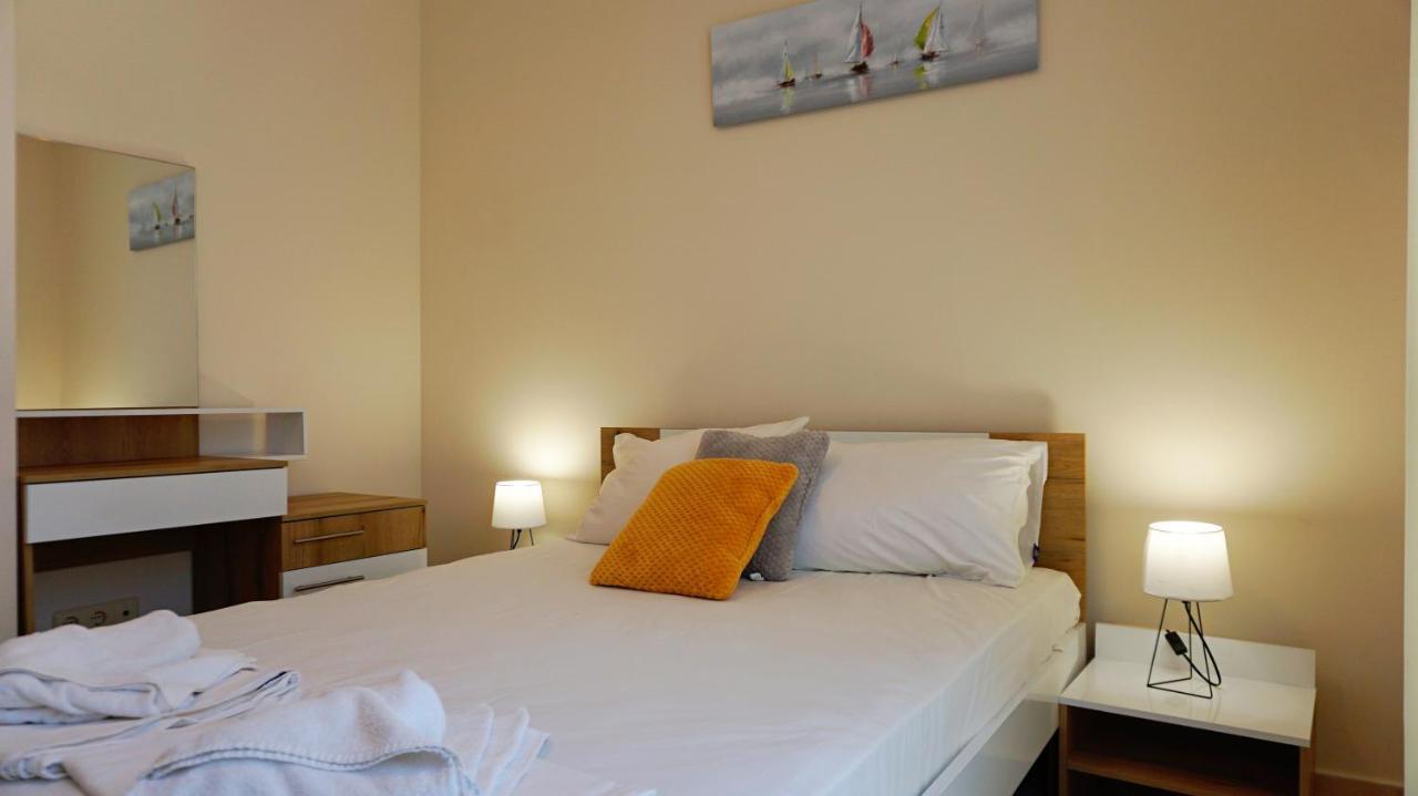 Hc Apartments Kaliakria Topola Luaran gambar