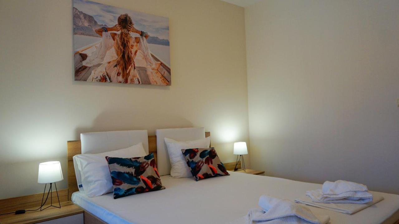 Hc Apartments Kaliakria Topola Luaran gambar