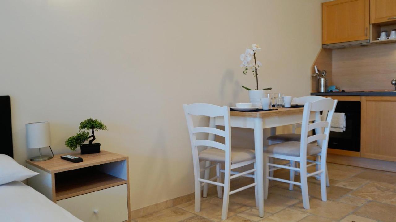 Hc Apartments Kaliakria Topola Luaran gambar