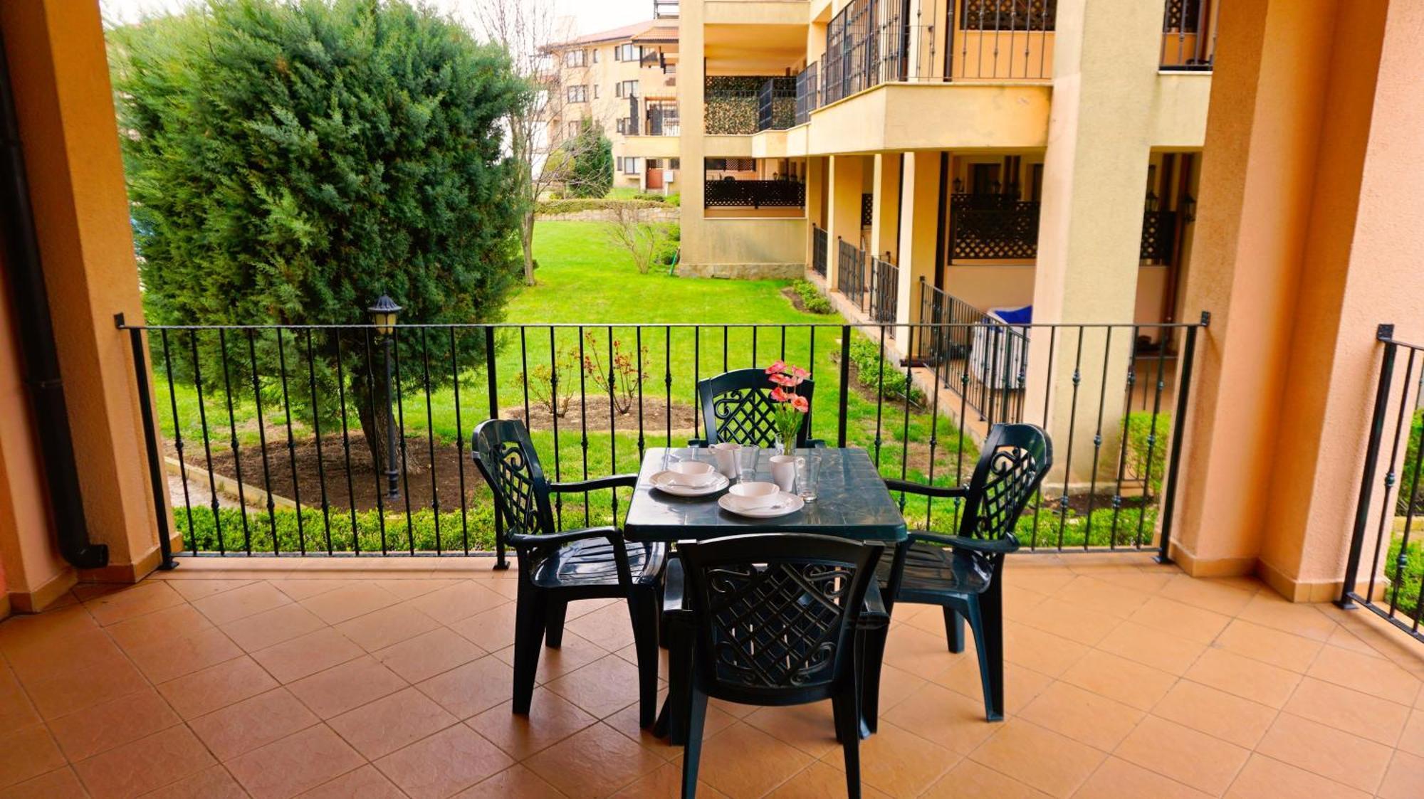 Hc Apartments Kaliakria Topola Bilik gambar